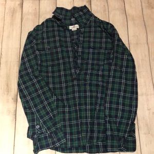 Vineyard Vines flannel button shirt size 8